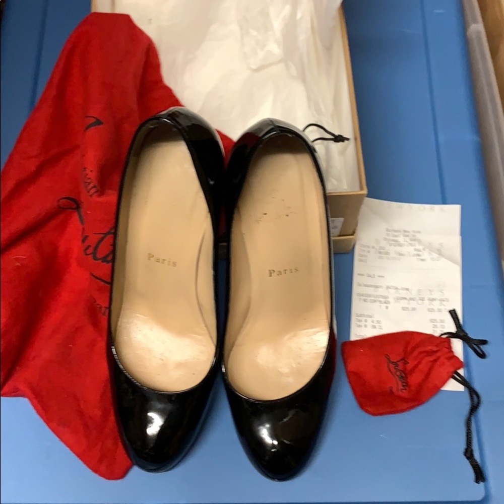 Christian Louboutin Simple Pump